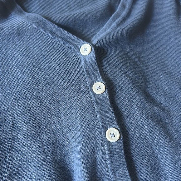 Brandy Melville Blue Jumper Cardigan Cropped - Picture 9 of 9